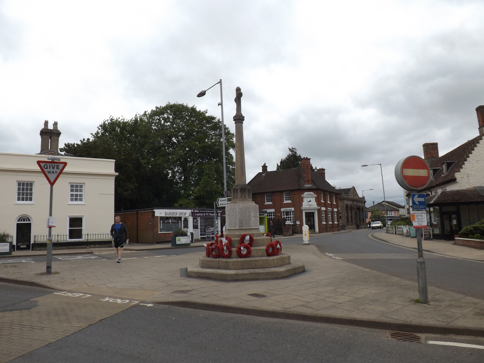 Attleborough Cross War Memorials Online